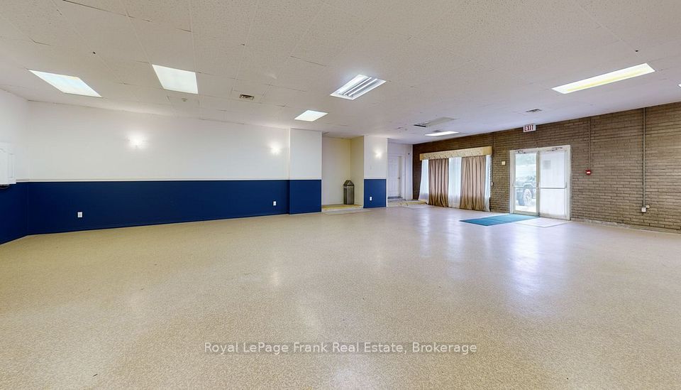 358 Lindsay Street S 354(L), Kawartha Lakes, ON K9V 4R4