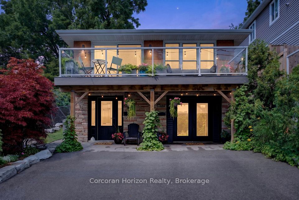 Duplex at 592 Aberdeen Avenue, Hamilton, ON L8P 2T1, Hamilton