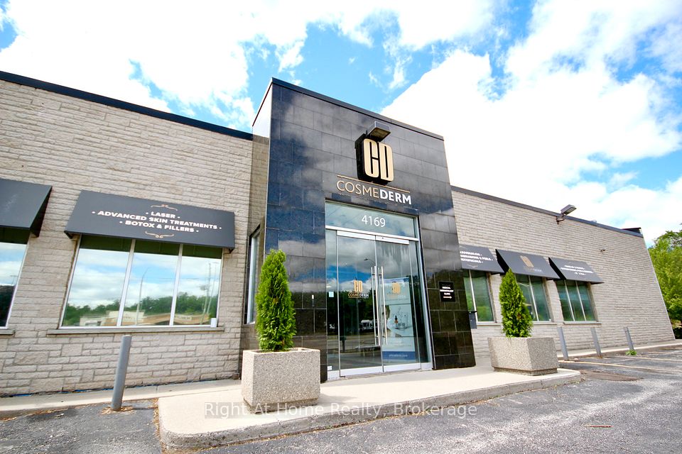 4169 KING Street E, Kitchener, ON N2P 2E8