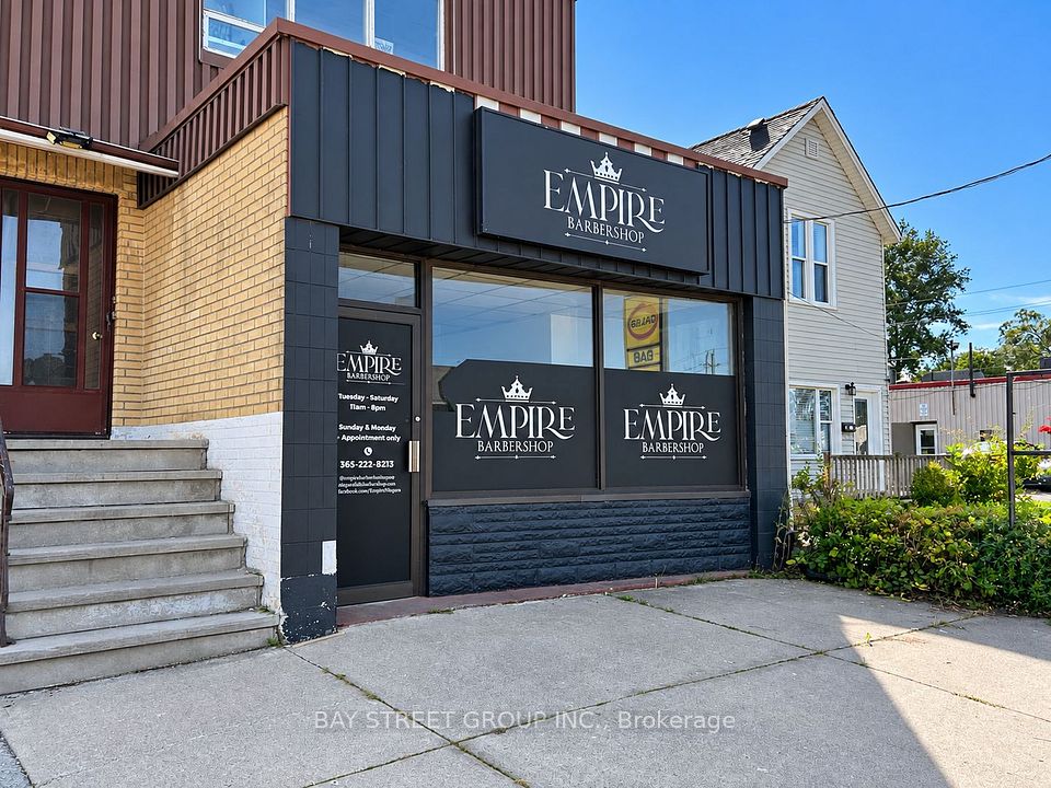 4830 Bridge Street, Niagara Falls, ON L2E 2R9