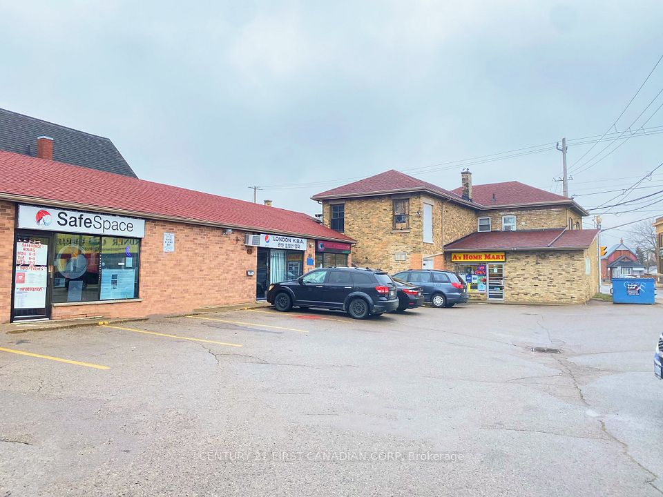 414 HAMILTON Road, London East, ON N5Z 1R9