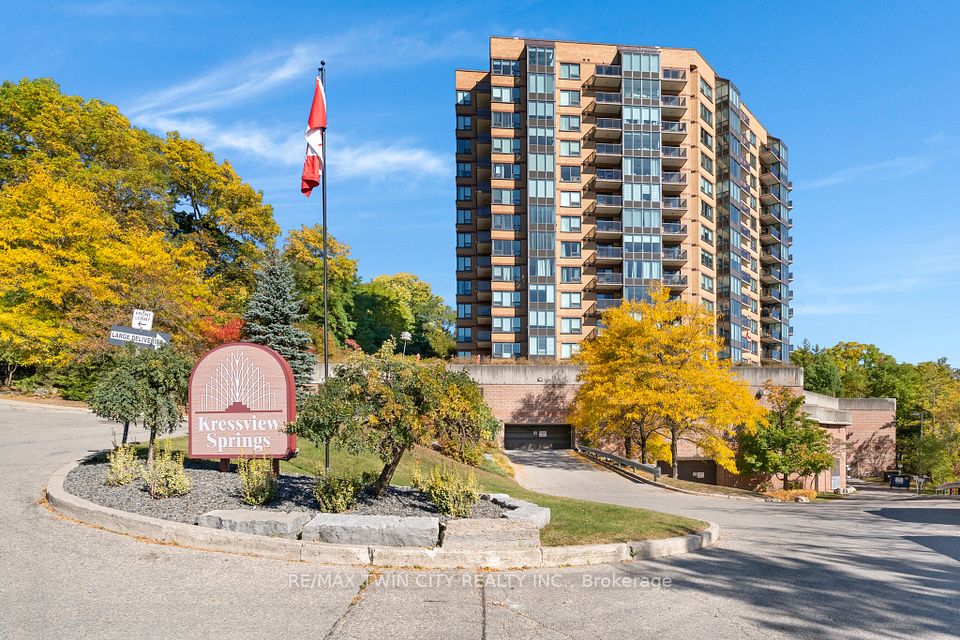 Condo Apartment at 237 King Street W, Cambridge, ON N3H 5L2, Cambridge