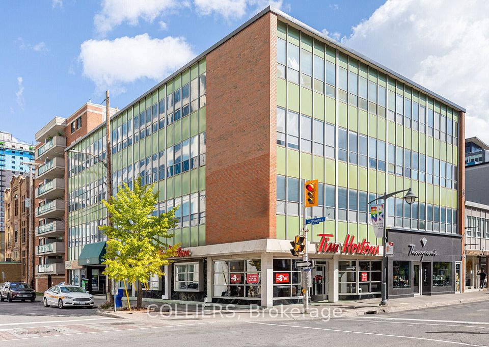176 Gloucester Street 200, Ottawa Centre, ON K2P 1W7