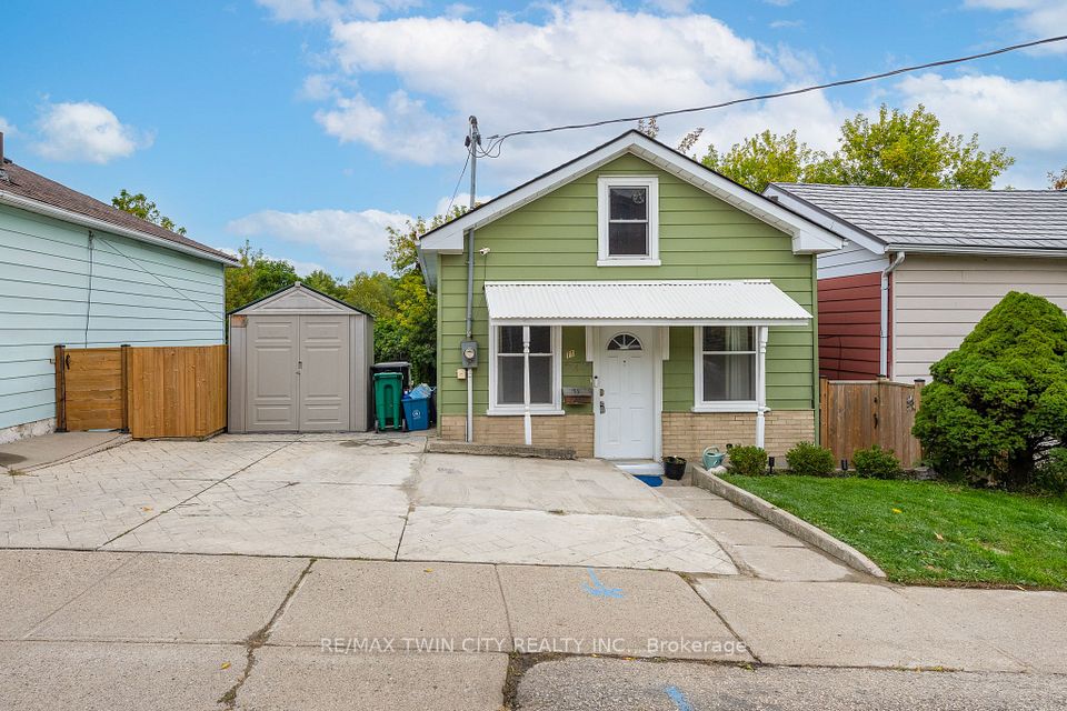 Detached at 71 Beverly Street, Cambridge, ON N1R 3Z6, Cambridge