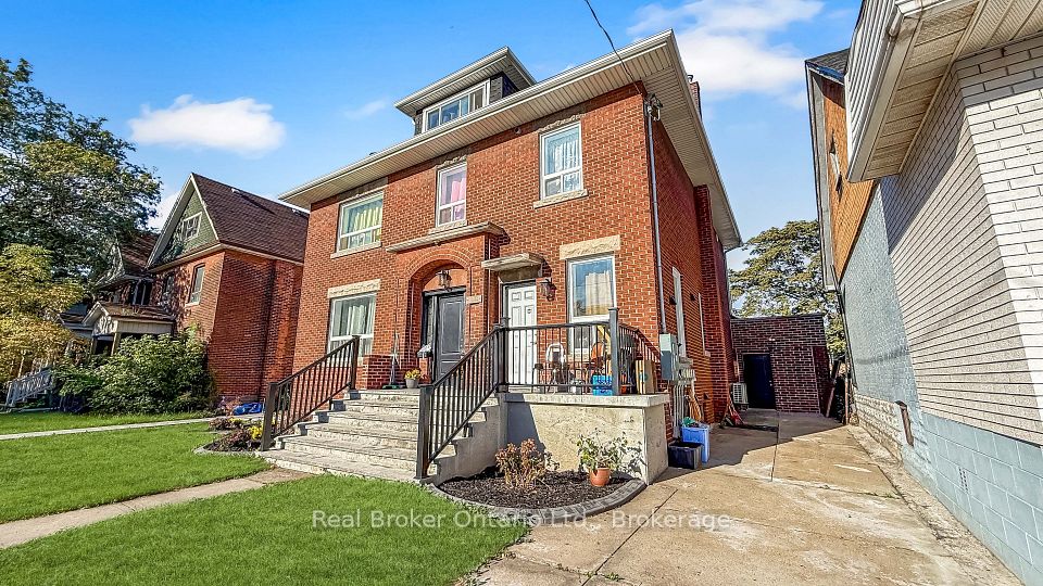 119 Ottawa Street N, Hamilton, ON L8H 3Y9