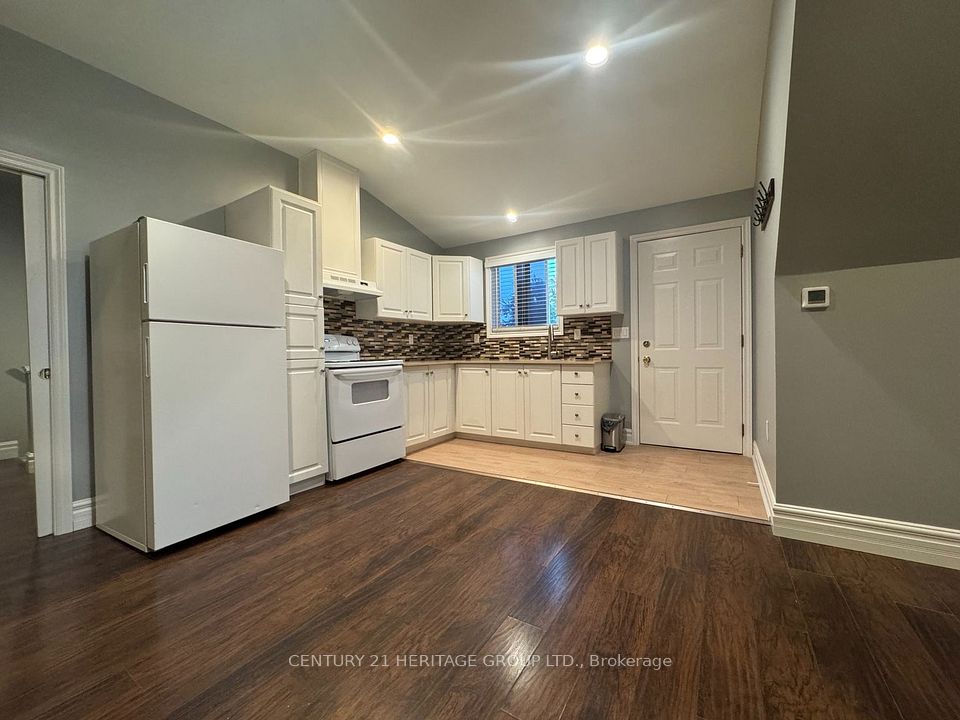 Duplex at 166 Cedardale Avenue #3A, Hamilton, ON L8E 1R1, Hamilton