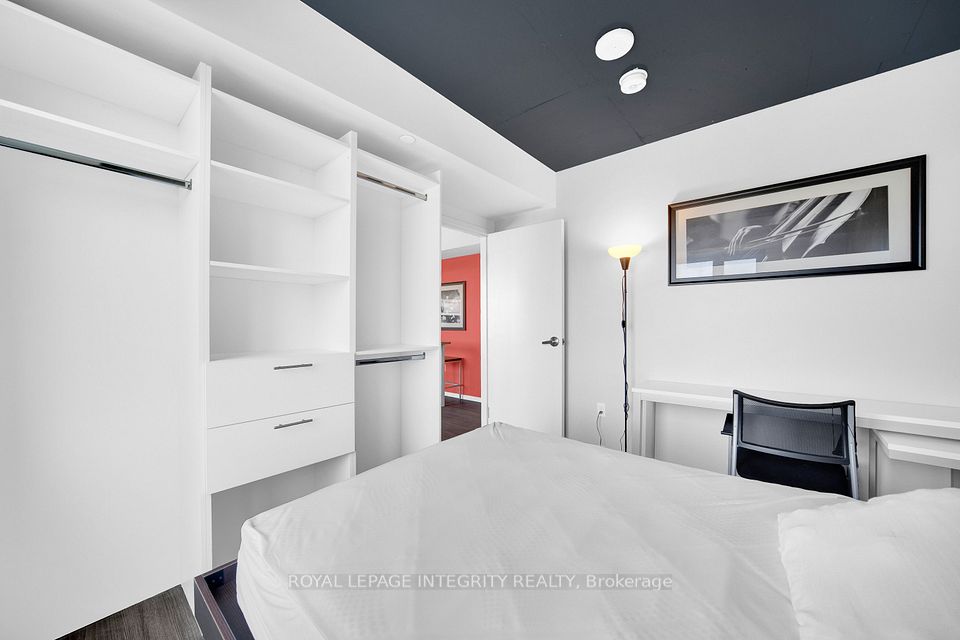 105 Champagne Avenue S 2503, Dows Lake - Civic Hospital and Area, ON K1S 5E5 18