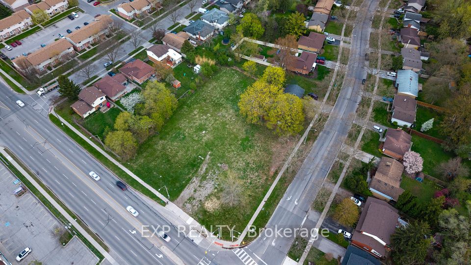 180 Commissioners Road W, London South, ON N6J 1X8