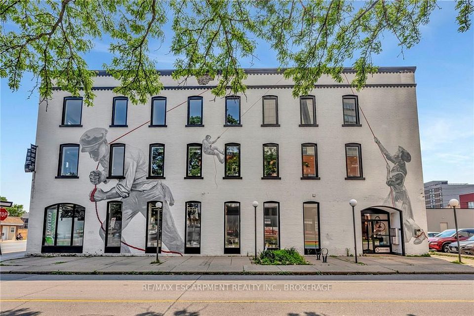 380 King Street E, Hamilton, ON L8N 1C3