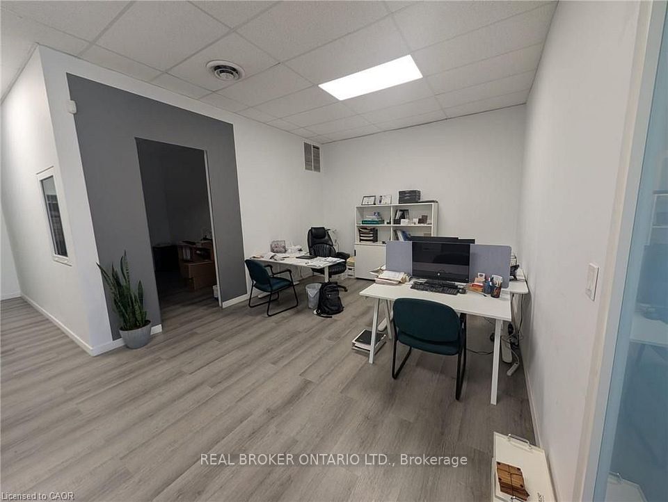 94 Dunkirk Road 11 North, St. Catharines, ON L2P 3H4
