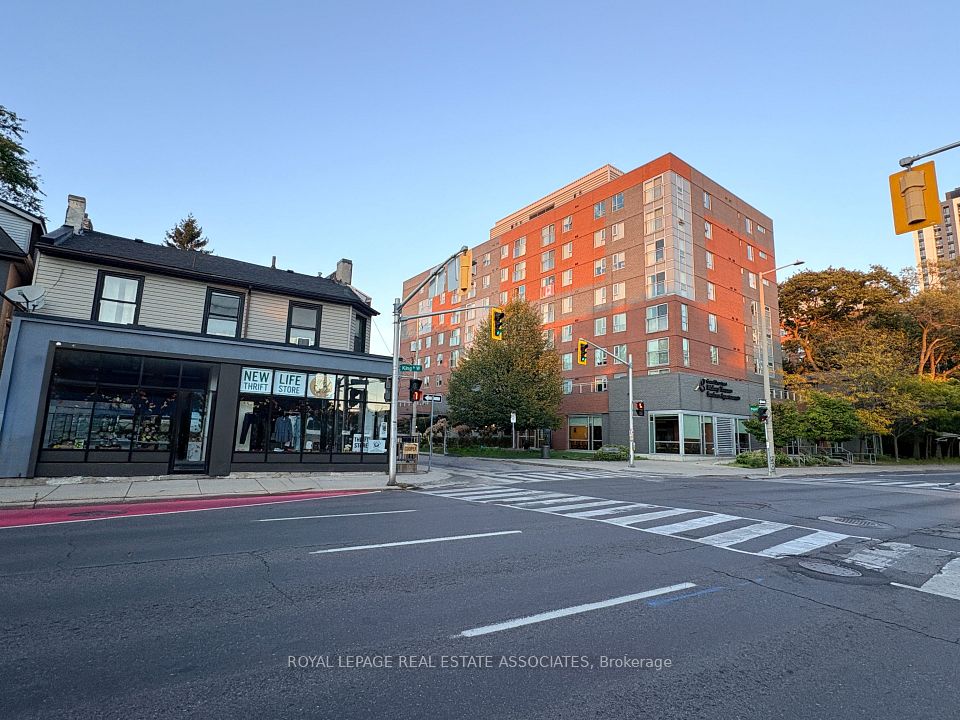428 King Street W, Hamilton, ON L8P 1B7