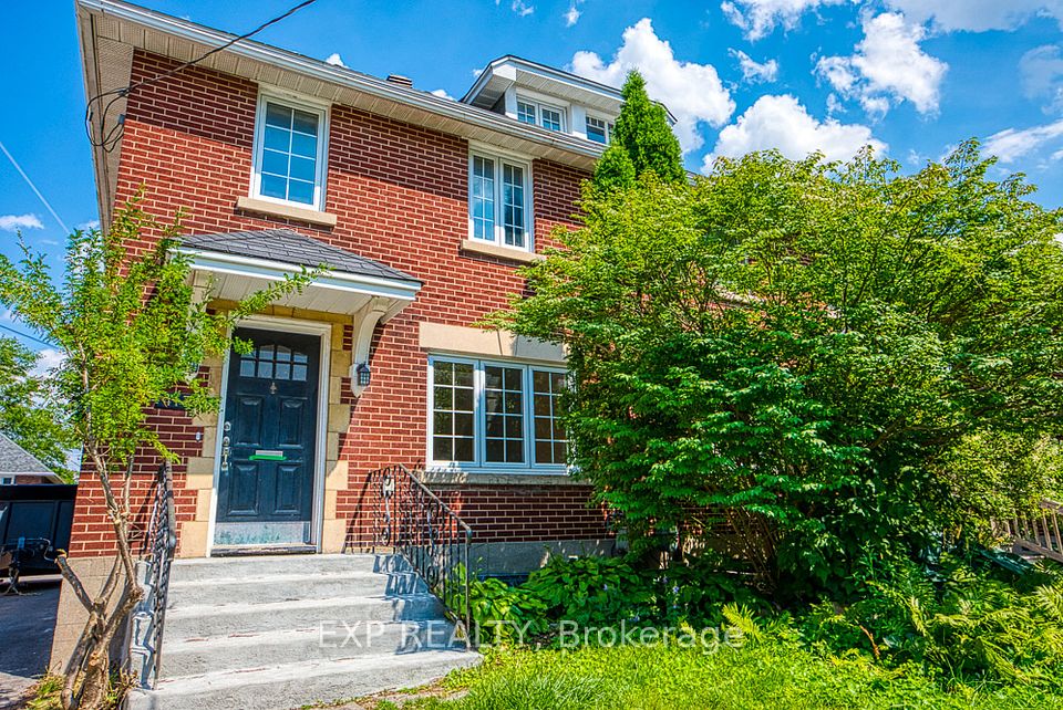 Semi-Detached at 413 Holland Avenue, Dows Lake - Civic Hospital and Area, ON K1Y 0Z3
