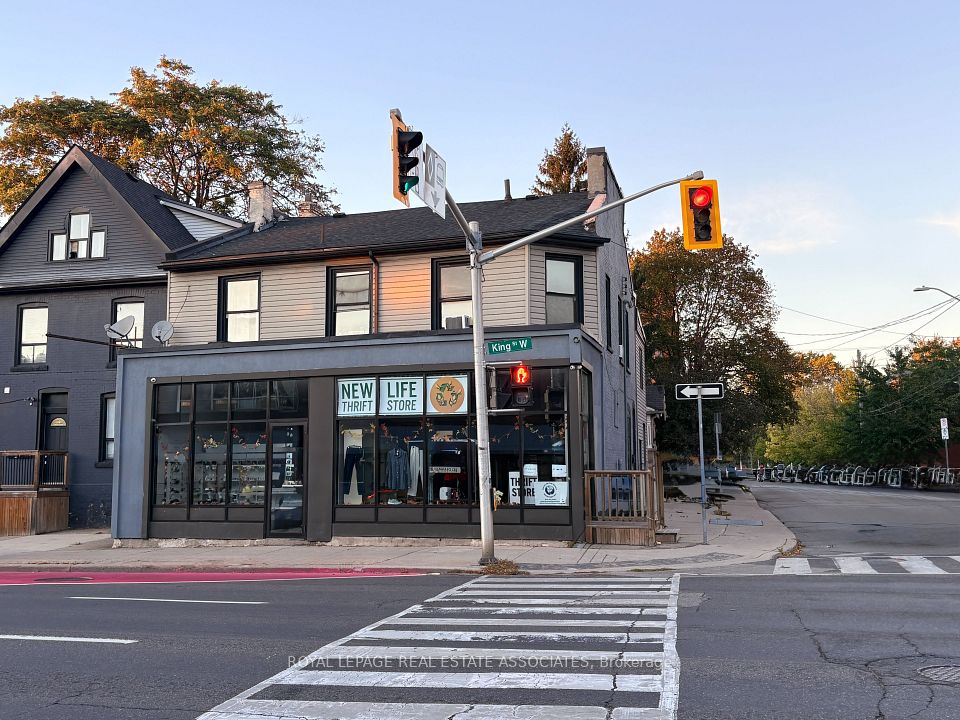 428 King Street W, Hamilton, ON L8P 1B7