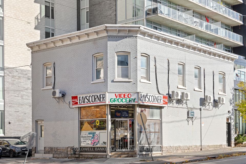 245 Bay Street, Ottawa Centre, ON K1R 5Z4