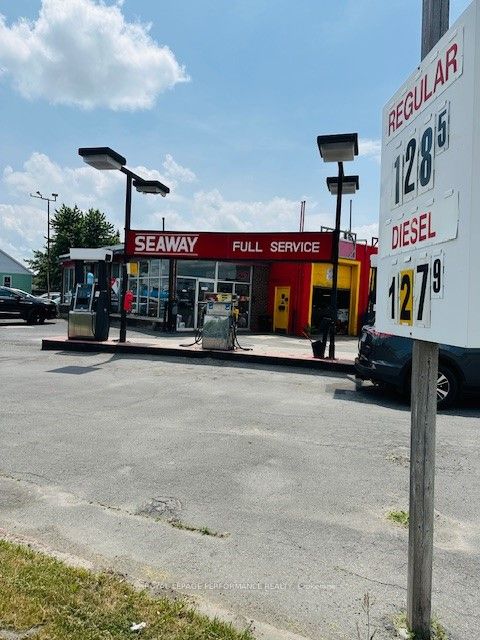 3064 Pitt Street W, Cornwall, ON K6H 1B1