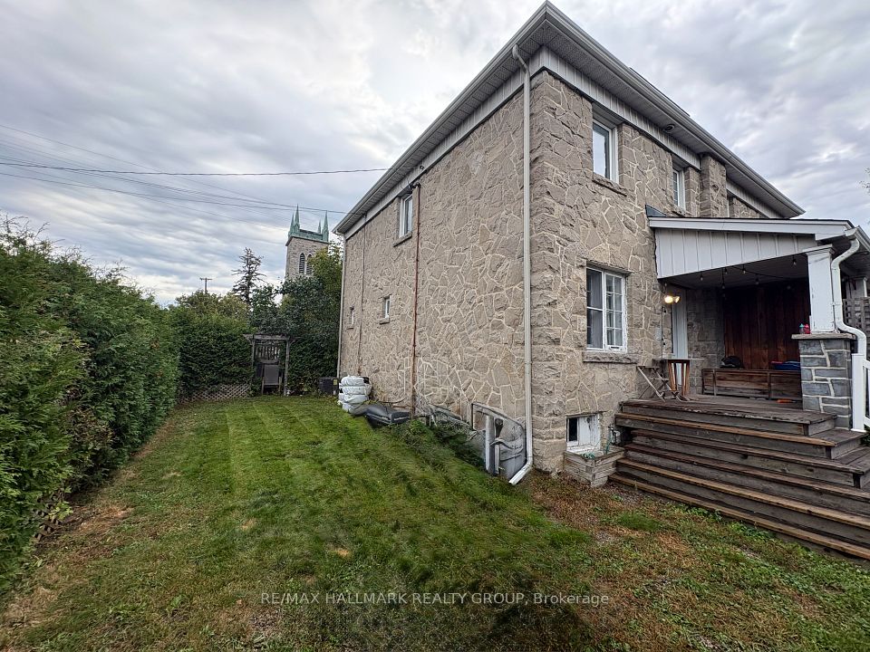 192 Bayswater Avenue, Dows Lake - Civic Hospital and Area, ON K1Y 2G6 18