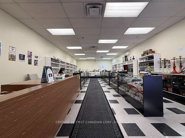 979 Wellington Road 12, London South, ON N6E 3A9