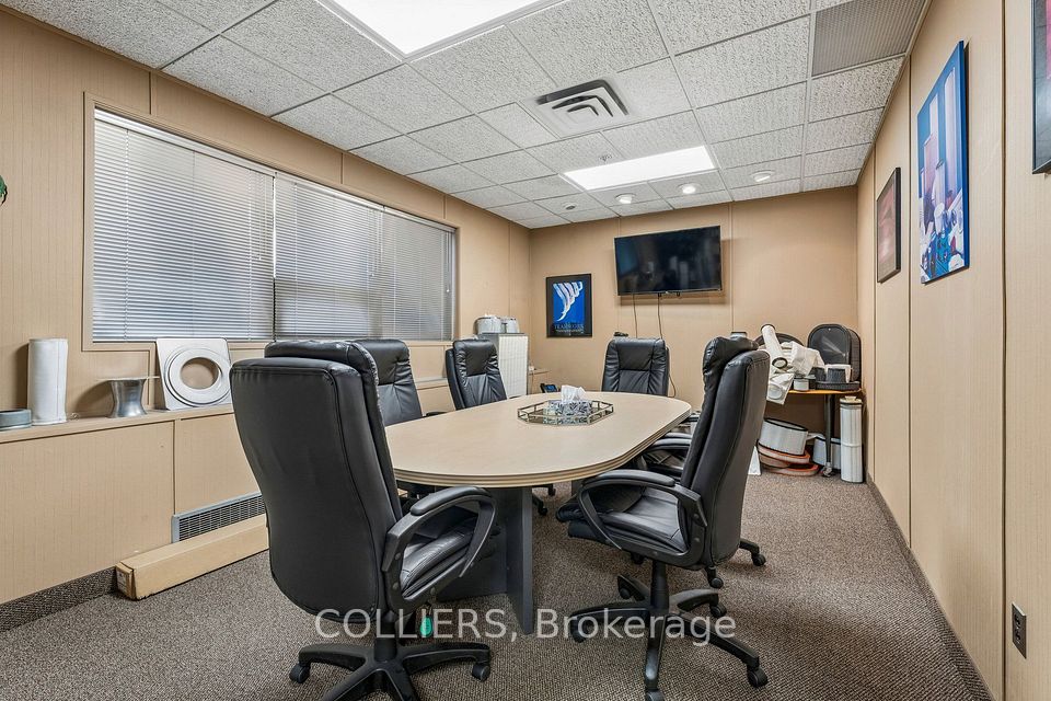663 Woodward Avenue, Hamilton, ON L8H 6P3