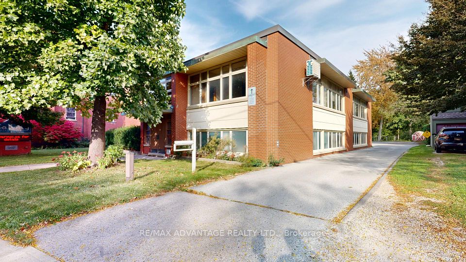 290 Ridout Street S, London South, ON N6C 3Z1
