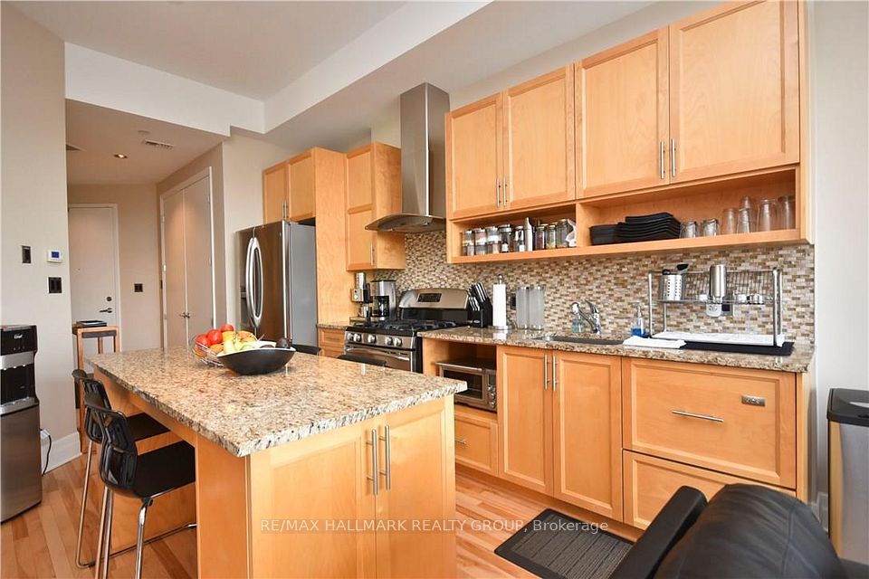 808 Bronson Avenue 408, Dows Lake - Civic Hospital and Area, ON K1S 5A4 10