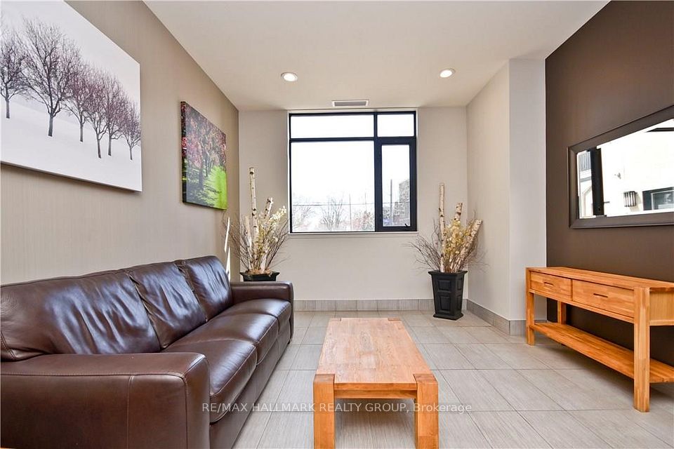 808 Bronson Avenue 408, Dows Lake - Civic Hospital and Area, ON K1S 5A4 4