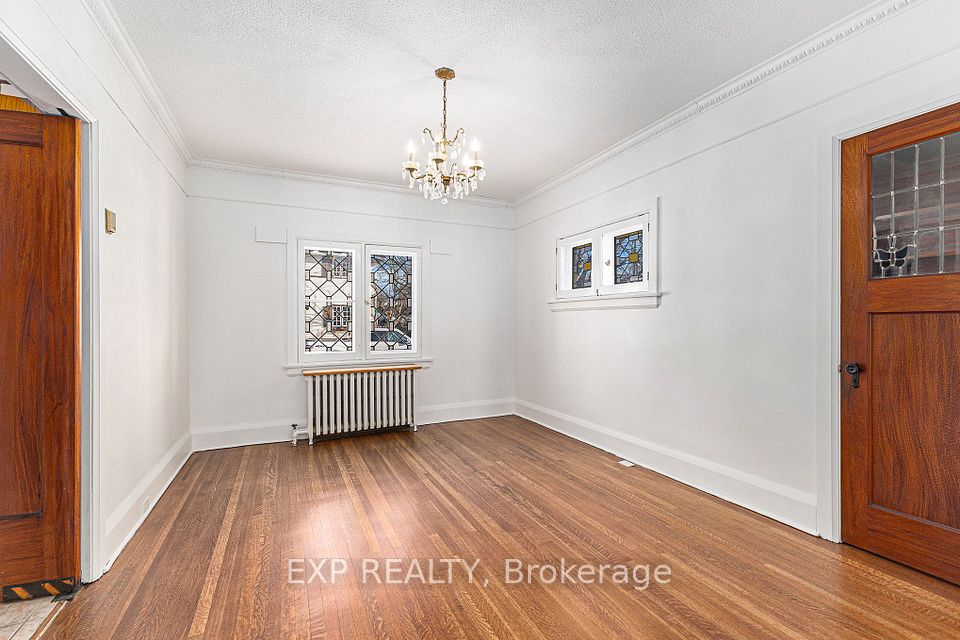 16 Lakeview Terrace, Dows Lake - Civic Hospital and Area, ON K1S 3H4 8