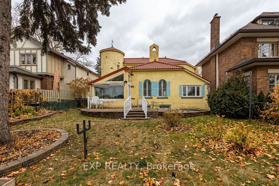 16 Lakeview Terrace, Dows Lake - Civic Hospital and Area, ON K1S 3H4 2