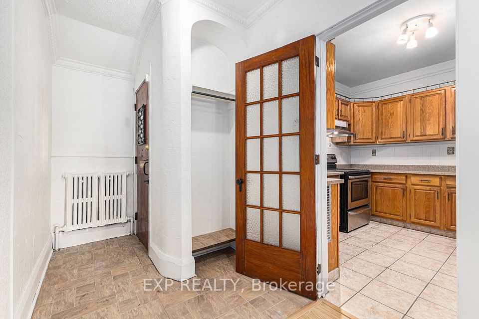 16 Lakeview Terrace, Dows Lake - Civic Hospital and Area, ON K1S 3H4 12
