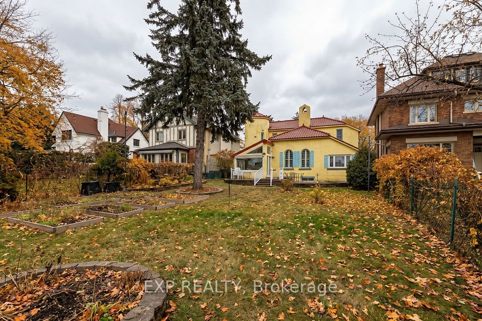 16 Lakeview Terrace, Dows Lake - Civic Hospital and Area, ON K1S 3H4 3