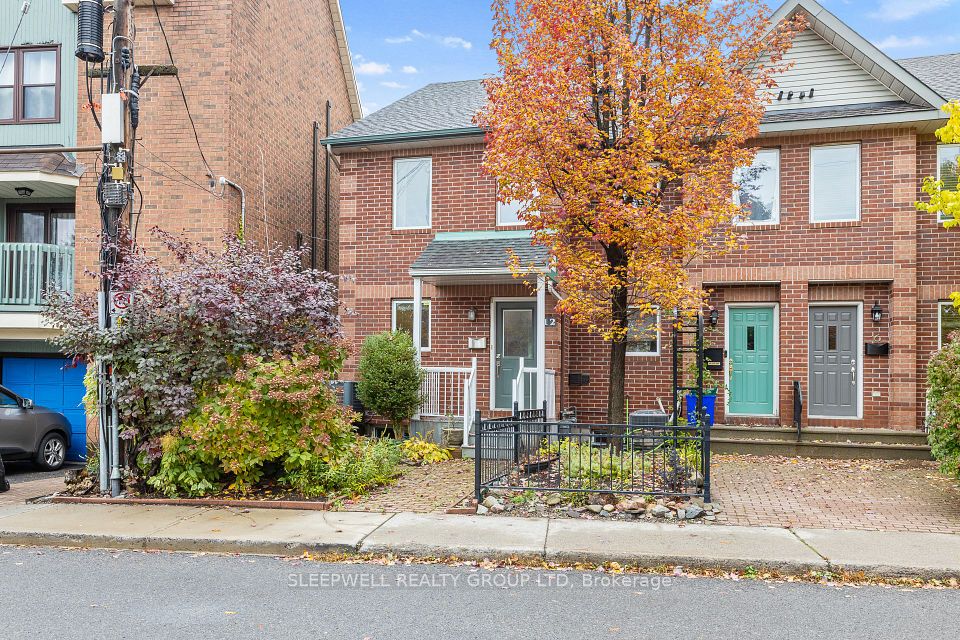 Att/Row/Townhouse at 12 Maclean Street, Dows Lake - Civic Hospital and Area, ON K1S 3E9
