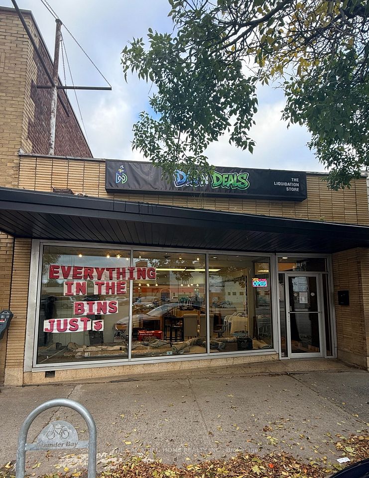 807 Victoria Avenue East Avenue, Thunder Bay, ON P7C 1B2