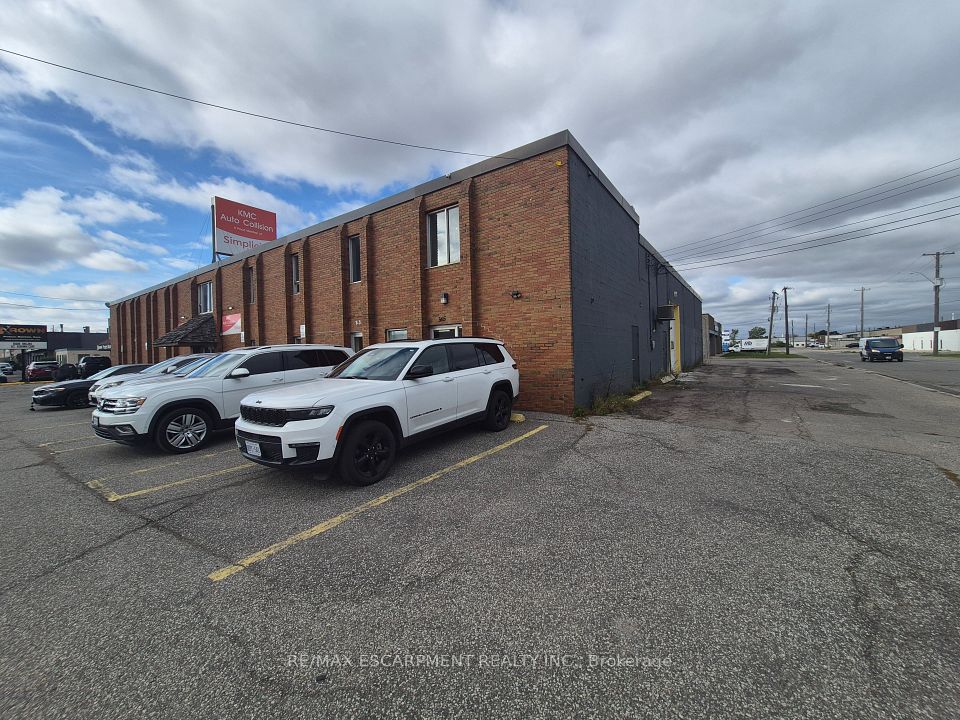 363 Grays Road, Hamilton, ON L8E 2Z1