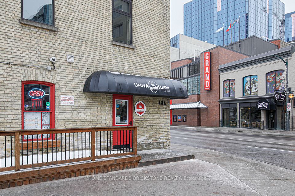 484 E Richmond St Street E 102, London East, ON N6A 3E6
