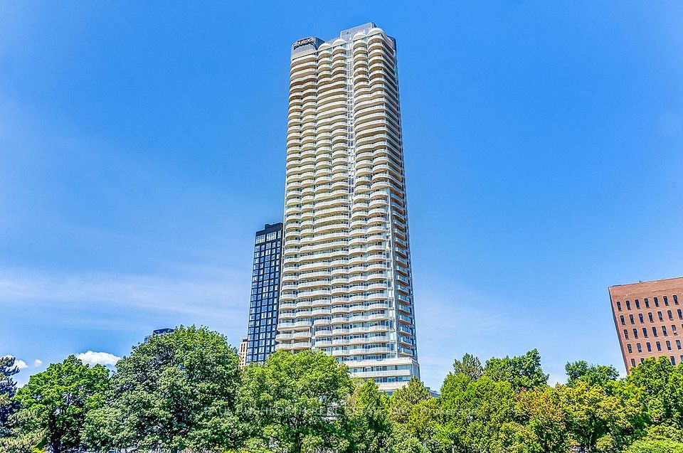 Condo Apartment at 805 Carling Avenue 1401, Dows Lake - Civic Hospital and Area, ON K1S 5W9