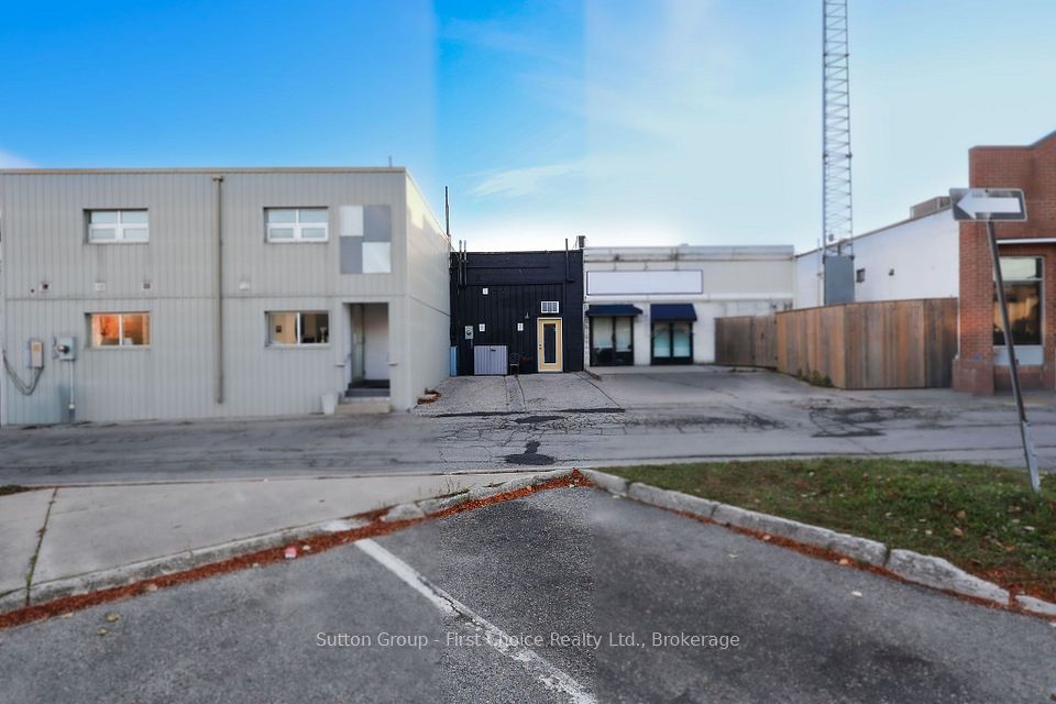 138 DOWNIE Street, Stratford, ON N5A 1X1