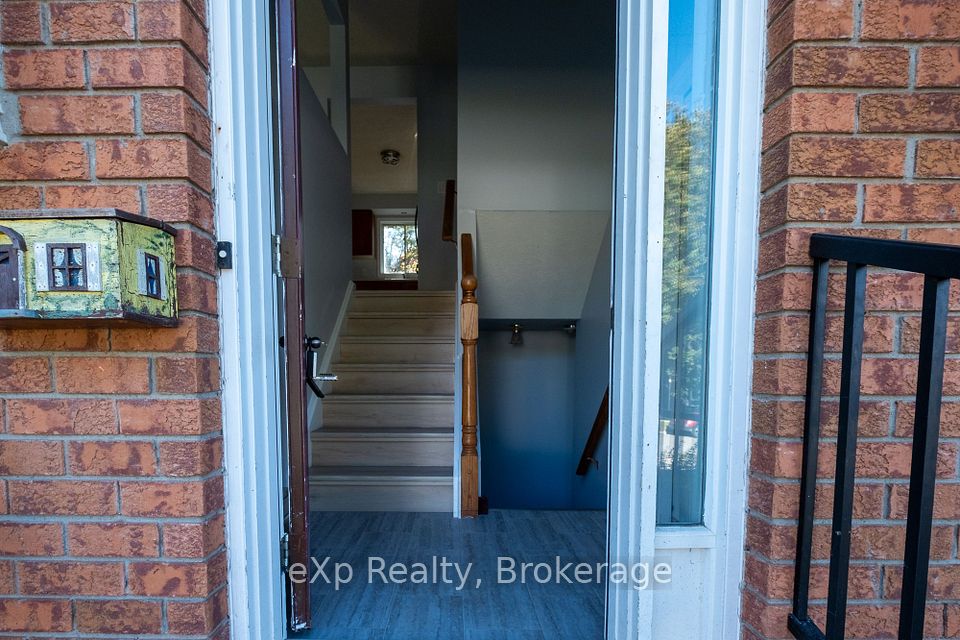 745 7th Street A E, Owen Sound, ON N4K 1K6 5
