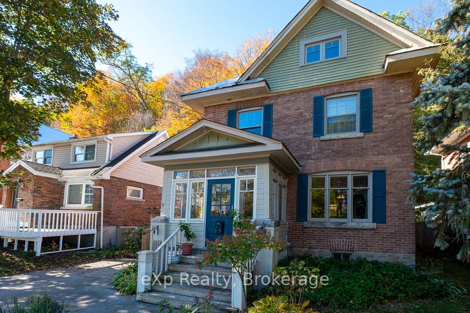 1090 4th Avenue A W, Owen Sound, ON N4K 5A1 3