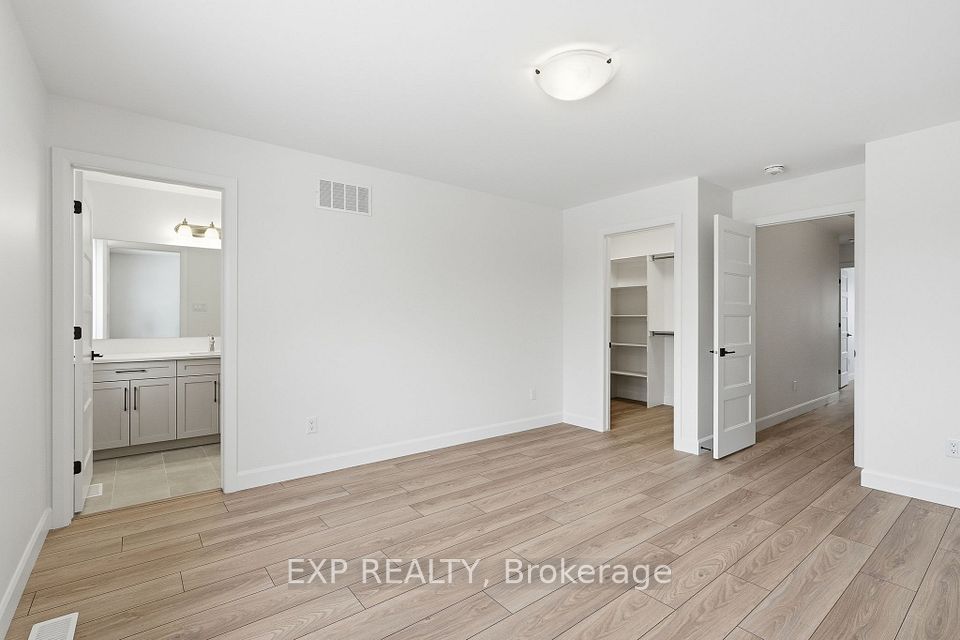 138 Elizabeth Street, North Dundas, ON K0A 2M0 18