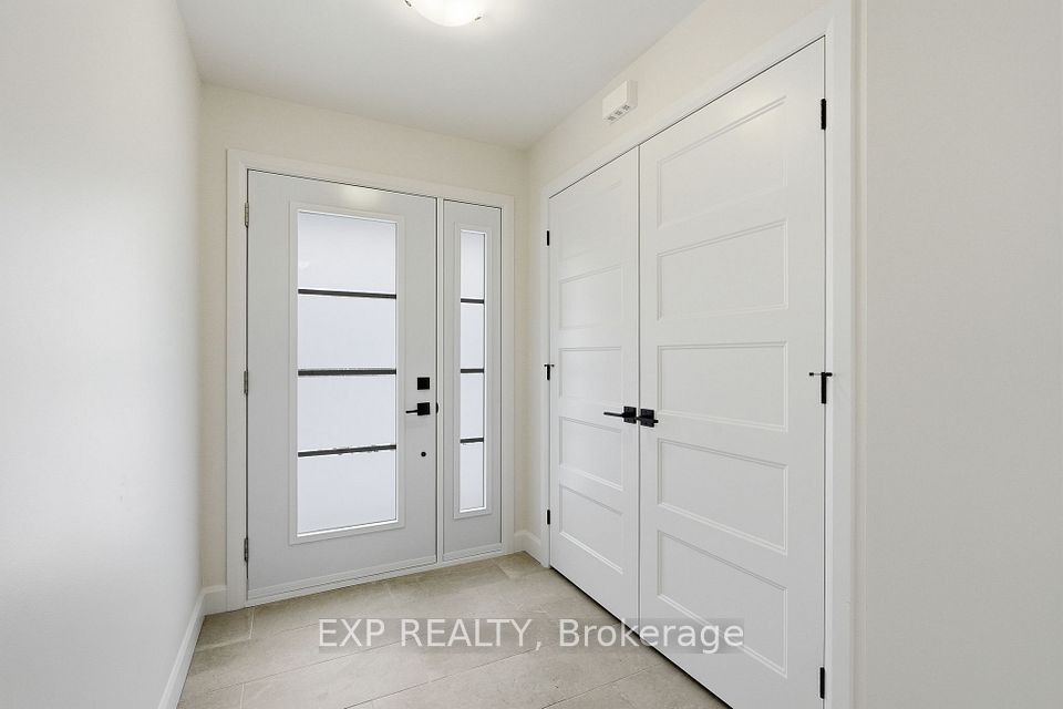 138 Elizabeth Street, North Dundas, ON K0A 2M0 2