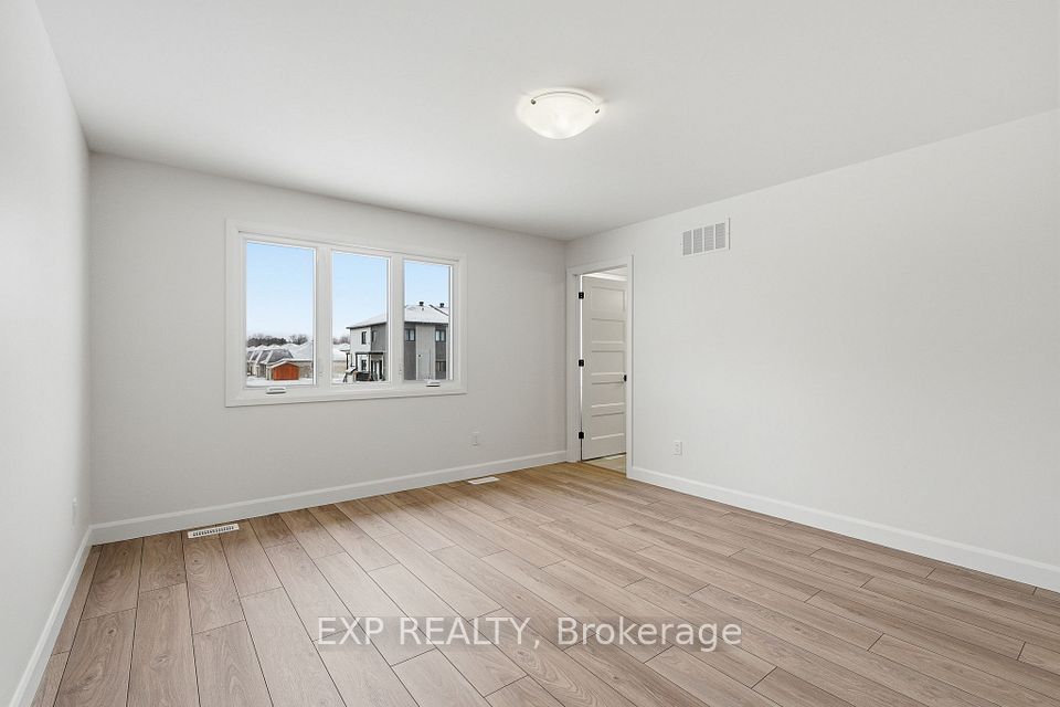 138 Elizabeth Street, North Dundas, ON K0A 2M0 17