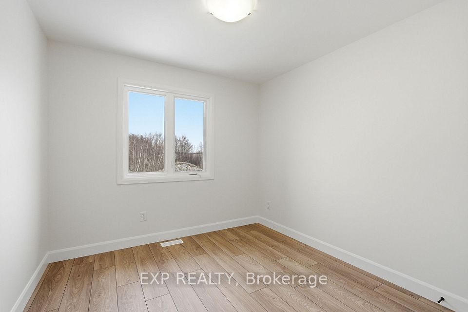 138 Elizabeth Street, North Dundas, ON K0A 2M0 12