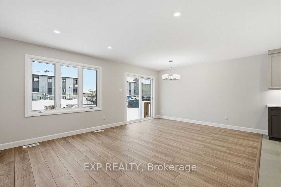 140 Elizabeth Crescent, North Dundas, ON K0A 2M0 9