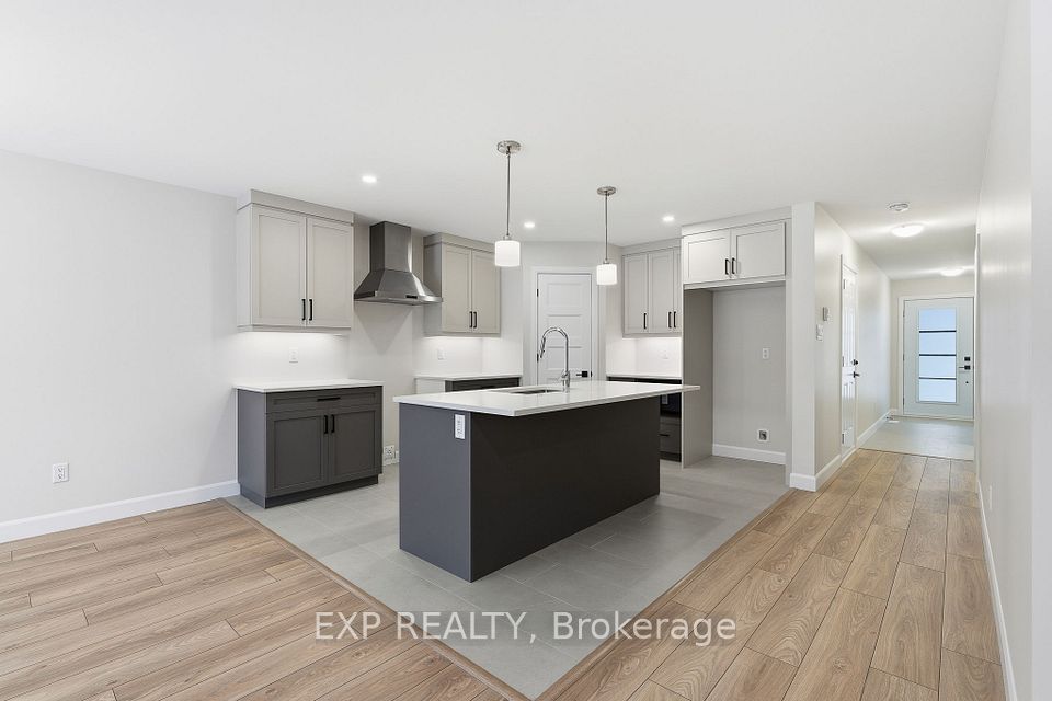 140 Elizabeth Crescent, North Dundas, ON K0A 2M0 5