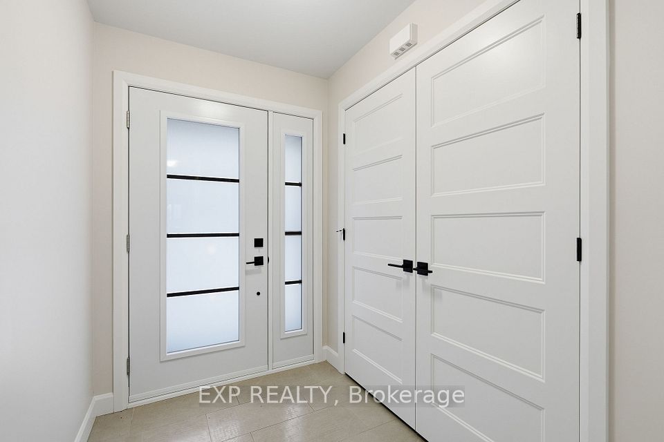 140 Elizabeth Crescent, North Dundas, ON K0A 2M0 2