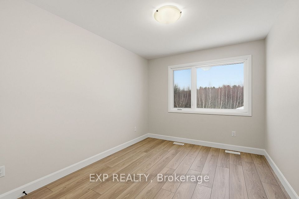 140 Elizabeth Crescent, North Dundas, ON K0A 2M0 15