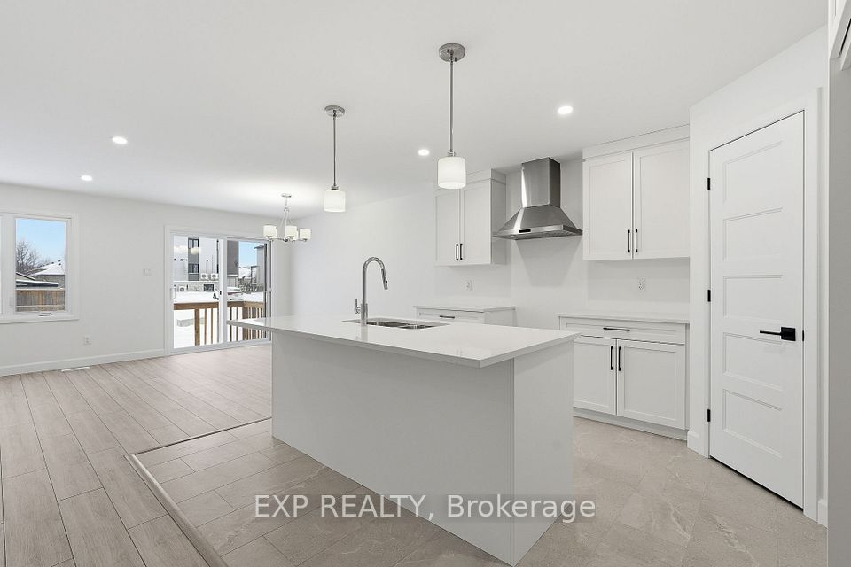 134 Elizabeth Street, North Dundas, ON K0A 2M0 5