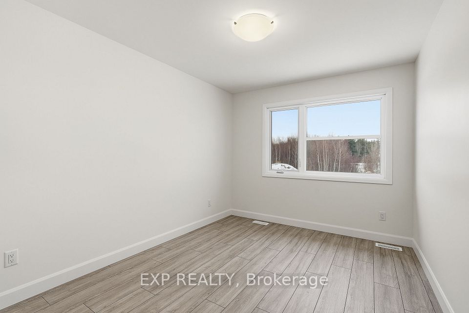 134 Elizabeth Street, North Dundas, ON K0A 2M0 16