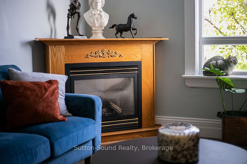 1219 2ND Avenue E, Owen Sound, ON N4K 2J2 6