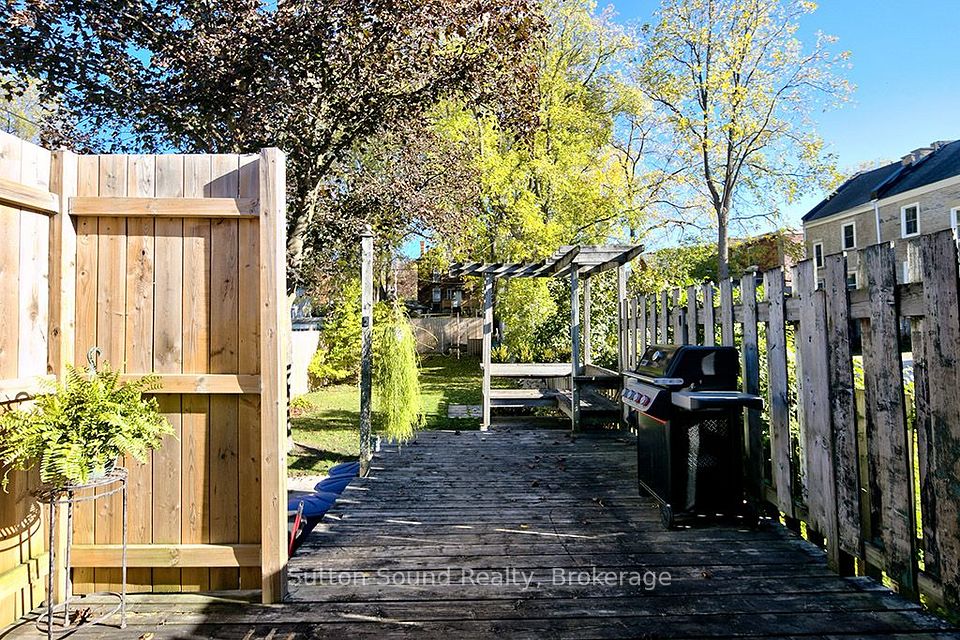 1219 2ND Avenue E, Owen Sound, ON N4K 2J2 21