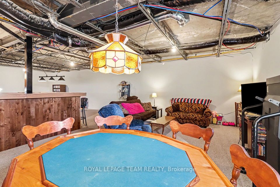 624 St Lawrence Street, North Dundas, ON K0C 2K0 21